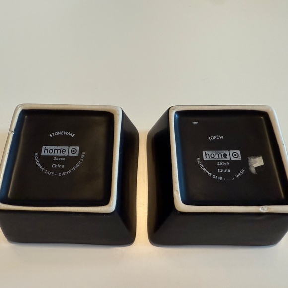 Home Zazen Stoneware Small Square Dishes - Set of 2 - Picture 6 of 6